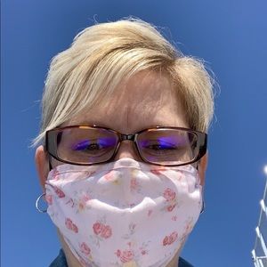 Meet your Posher, Tina